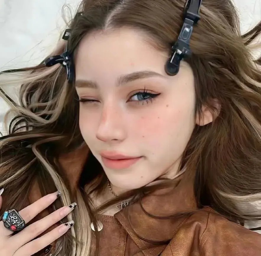 DIN472 孔用卡簧 25mm